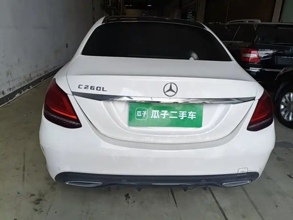 Mercedes-Benz C-Class — миниатюра 6
