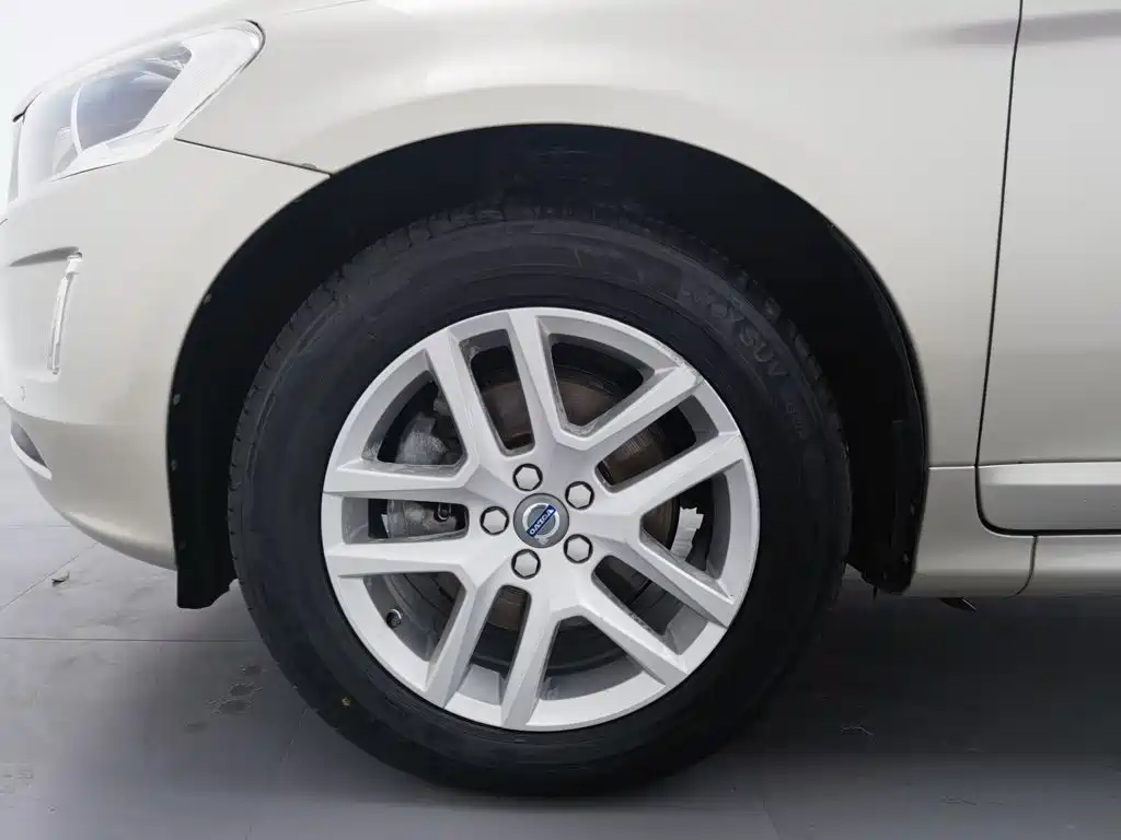 Volvo XC60 — миниатюра 17