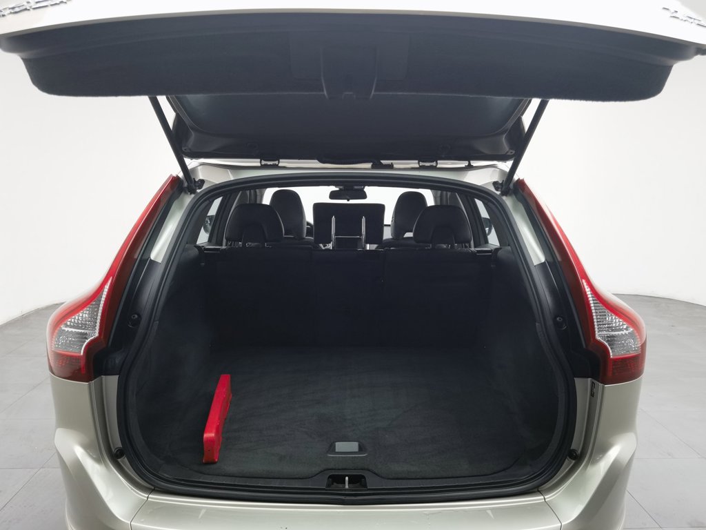 Volvo XC60 — миниатюра 16