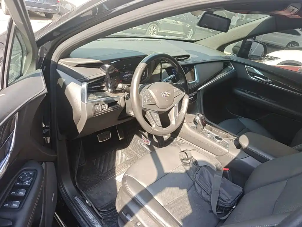 Cadillac XT5 — миниатюра 21