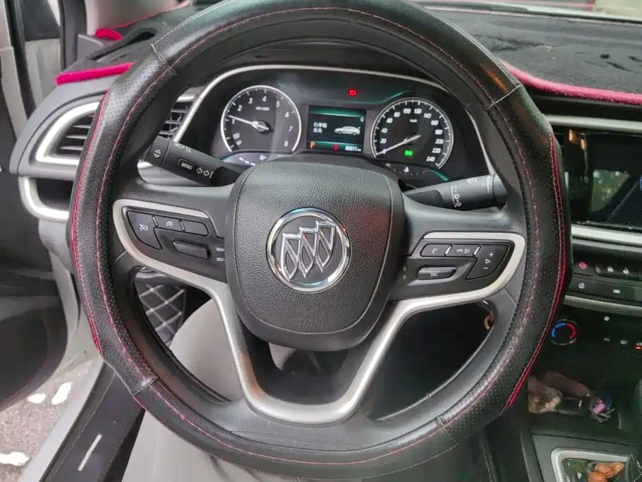 Buick Excelle — миниатюра 15