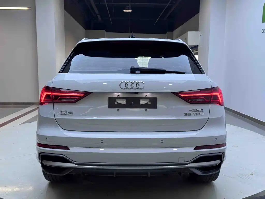 Audi Q3 — миниатюра 5
