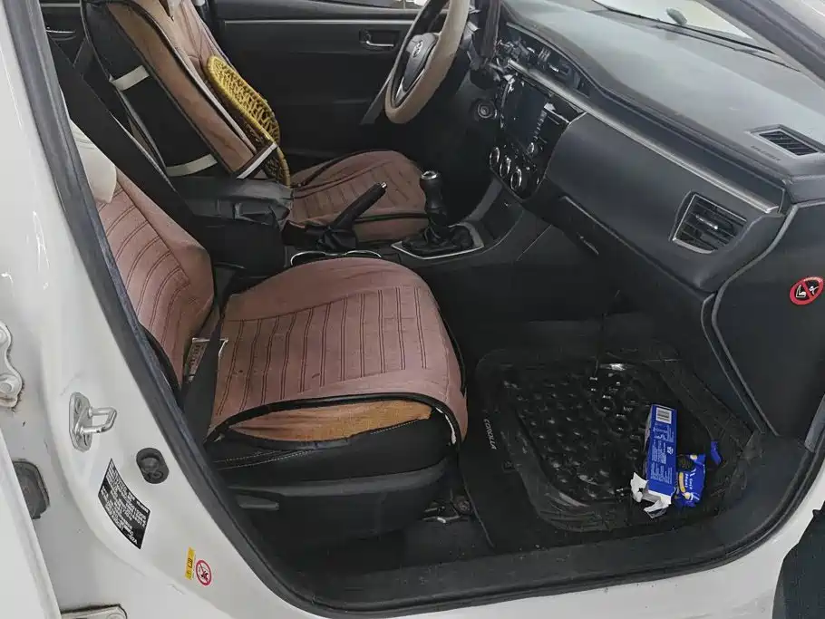 Toyota Corolla — миниатюра 8