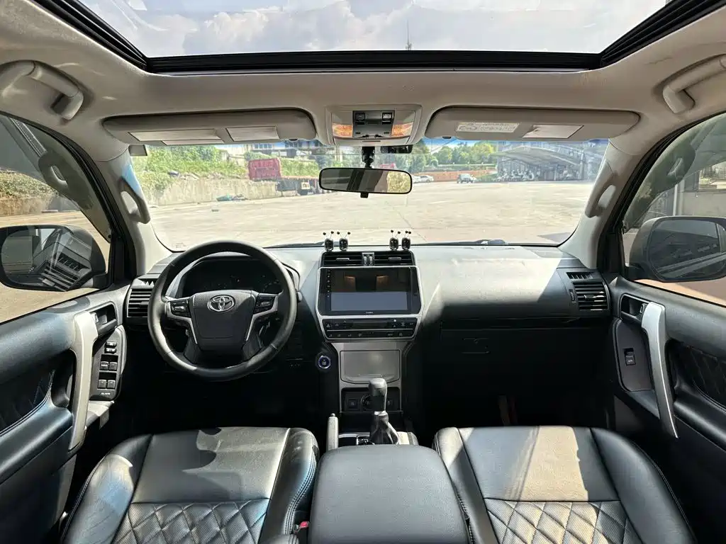 Toyota Prado — миниатюра 10