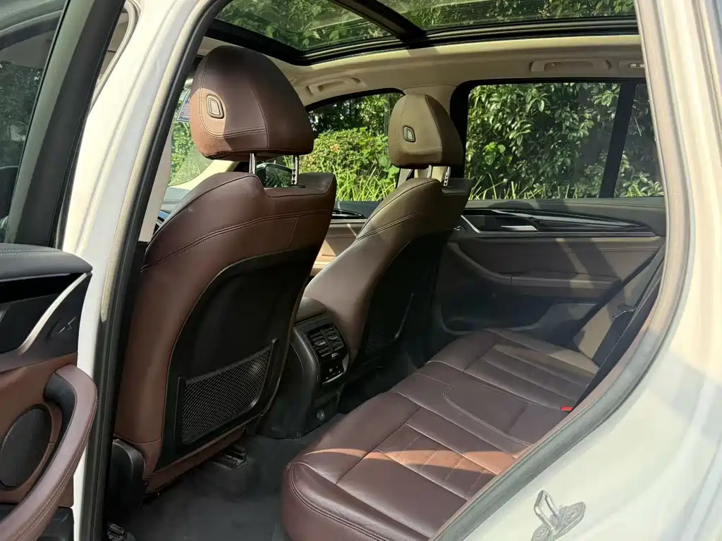 BMW X3 — миниатюра 6