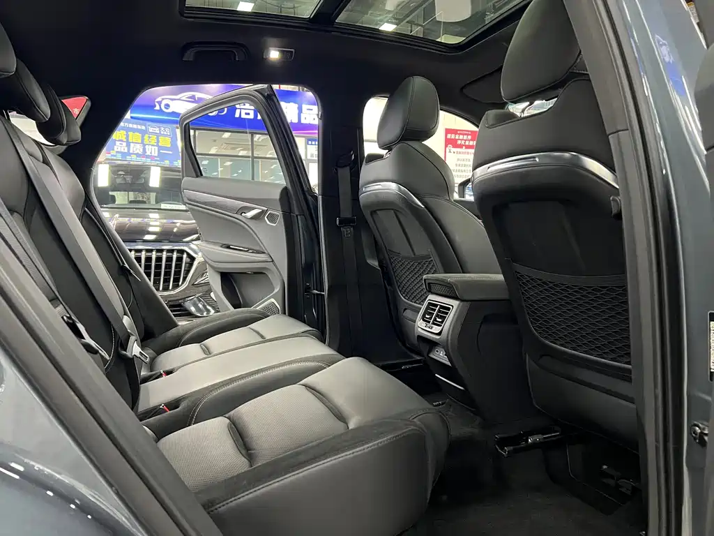 Geely Xingyue — миниатюра 8