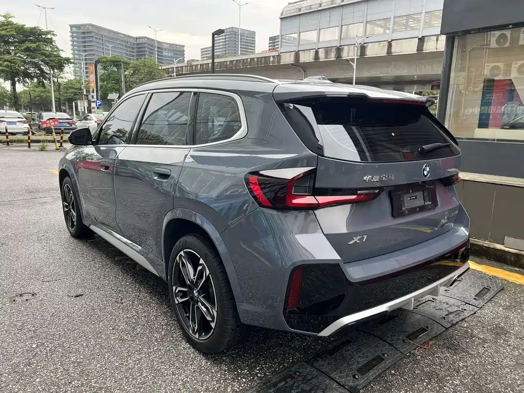 BMW X1 — миниатюра 4