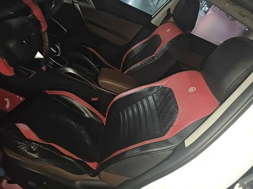 Geely Boyue — миниатюра 12