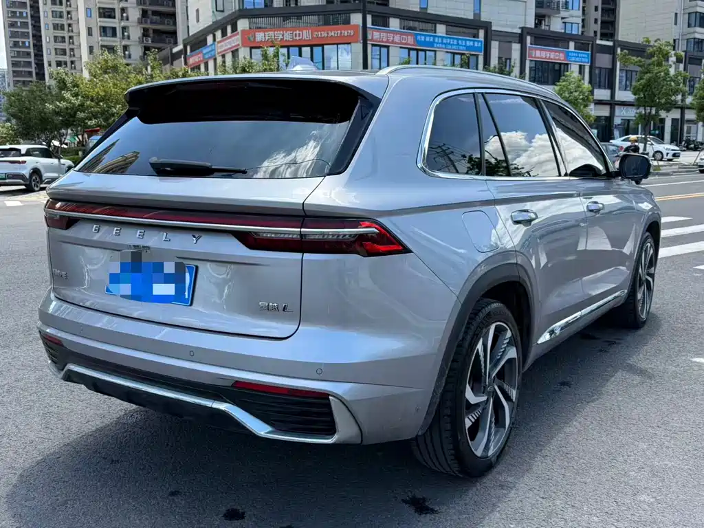 Geely Xingyue L — миниатюра 13