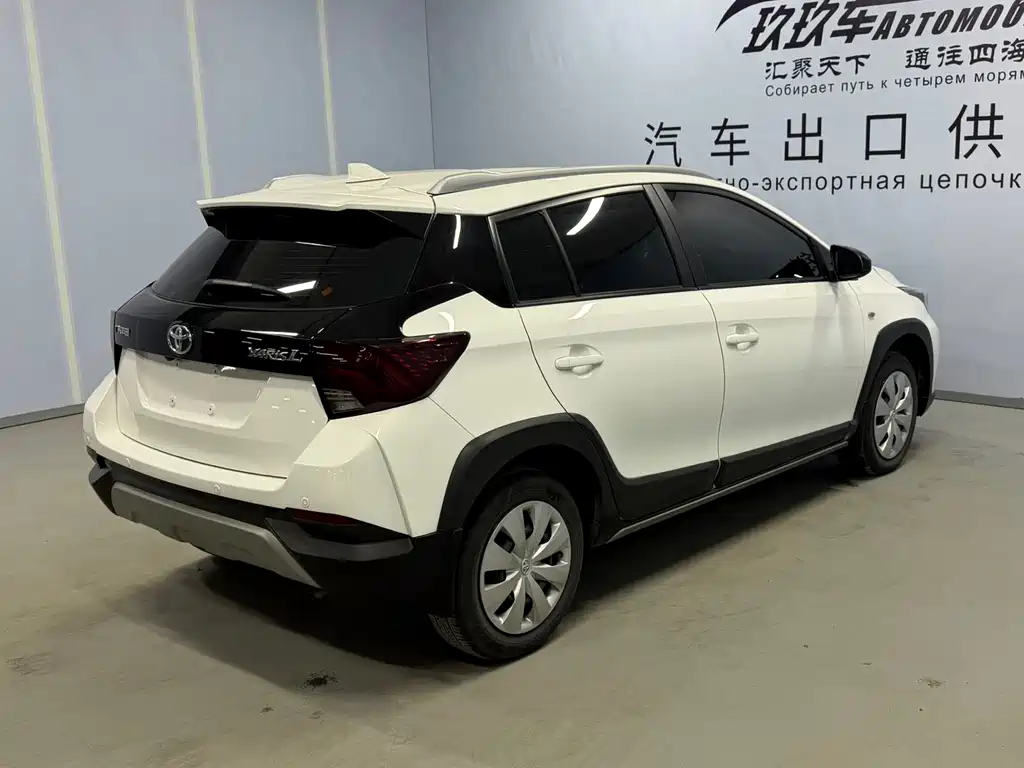 TOYOTA YARIS L ZHIXUAN