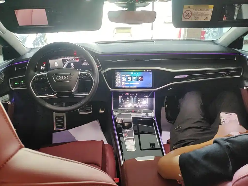Audi A7L — миниатюра 10