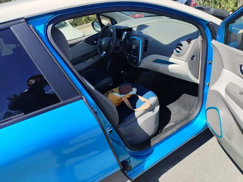 Renault Captur — миниатюра 22