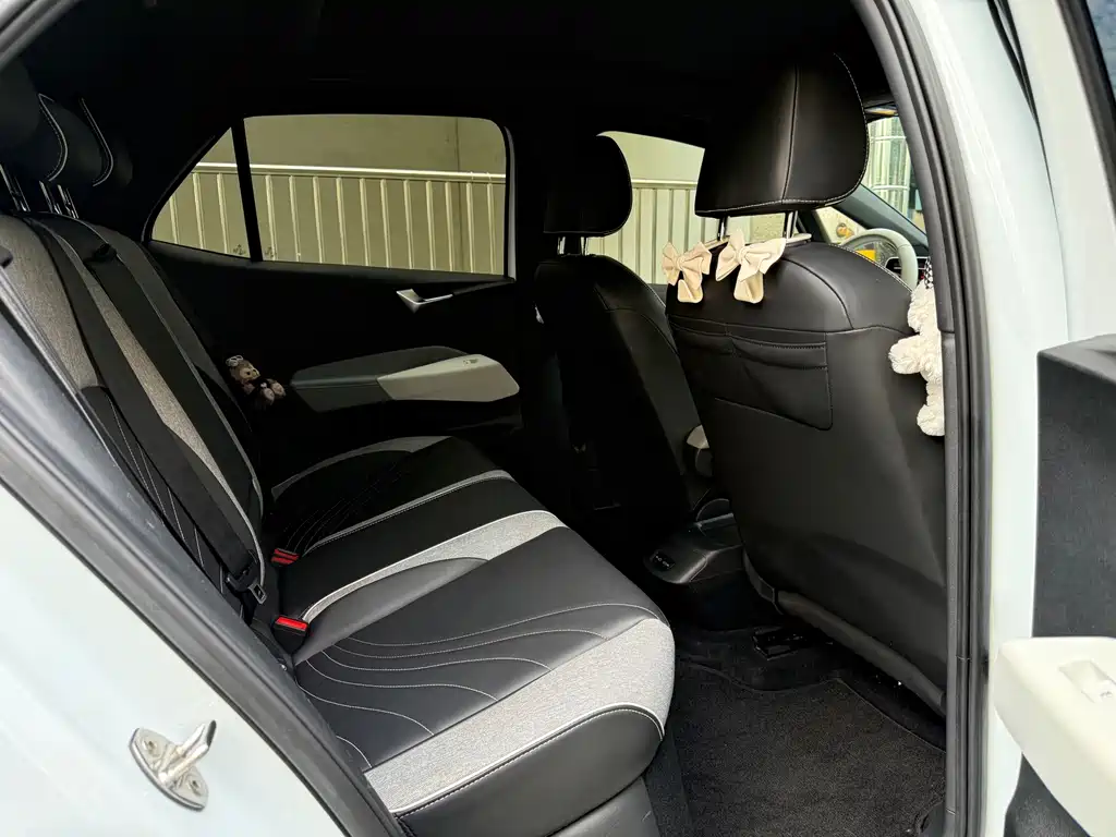 Volkswagen ID.3 — миниатюра 4