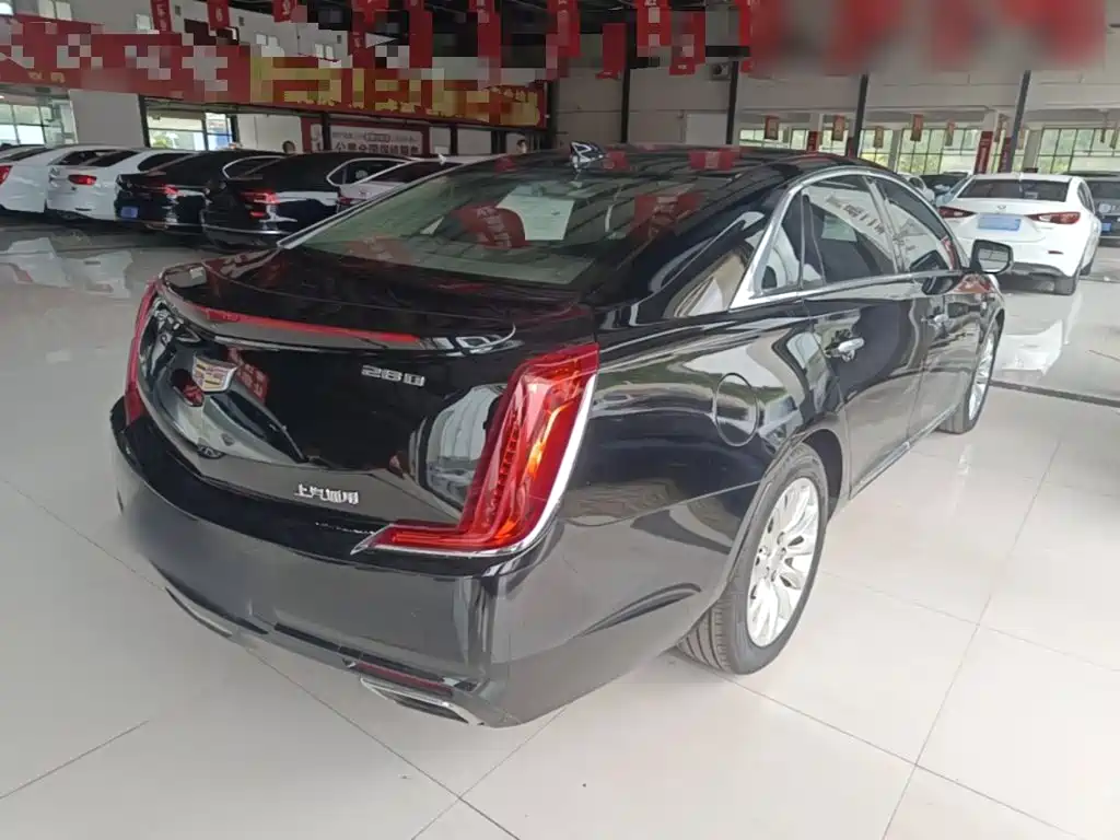 Cadillac XTS — миниатюра 7