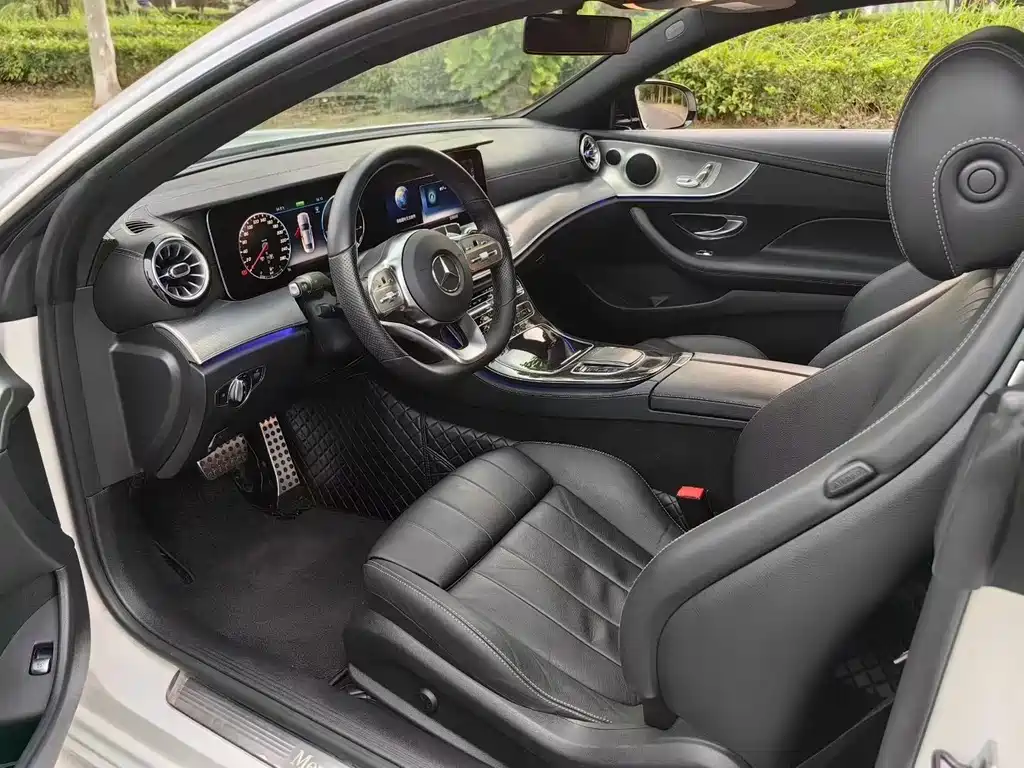 MERCEDES-BENZ  E CLASS