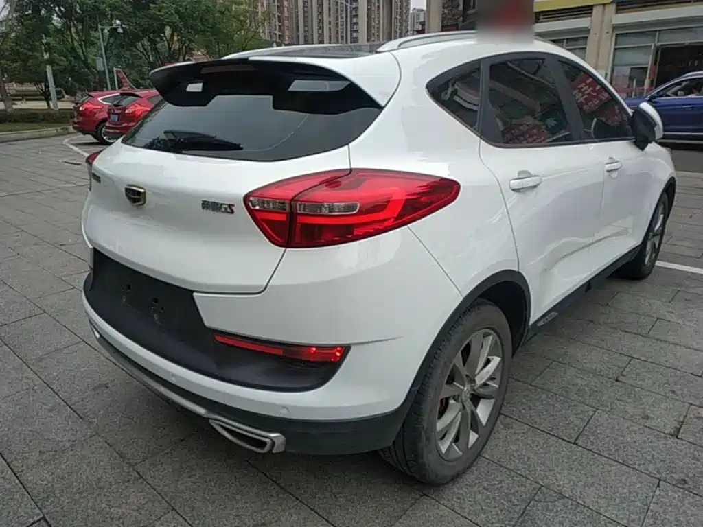 Geely Emgrand GS — миниатюра 7
