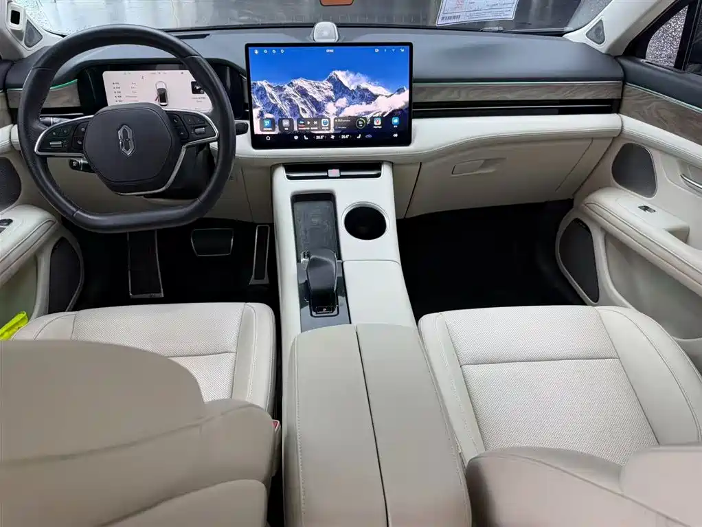 AITO AITO M5 — миниатюра 4