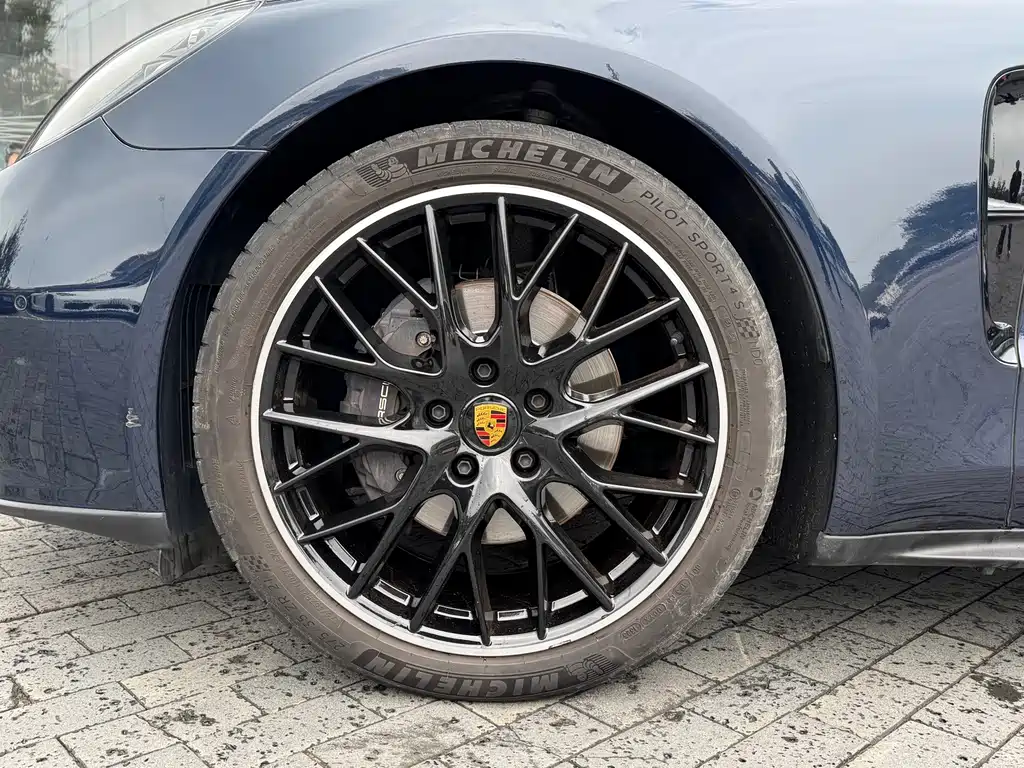 Porsche Panamera — миниатюра 16