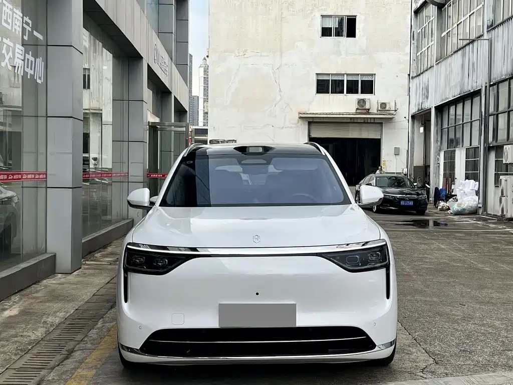 AITO AITO M8 — миниатюра 2