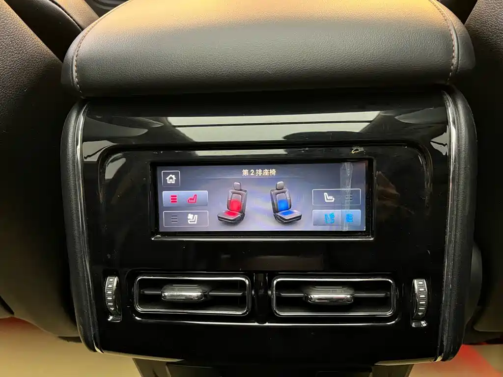 Lincoln Aviator — миниатюра 33