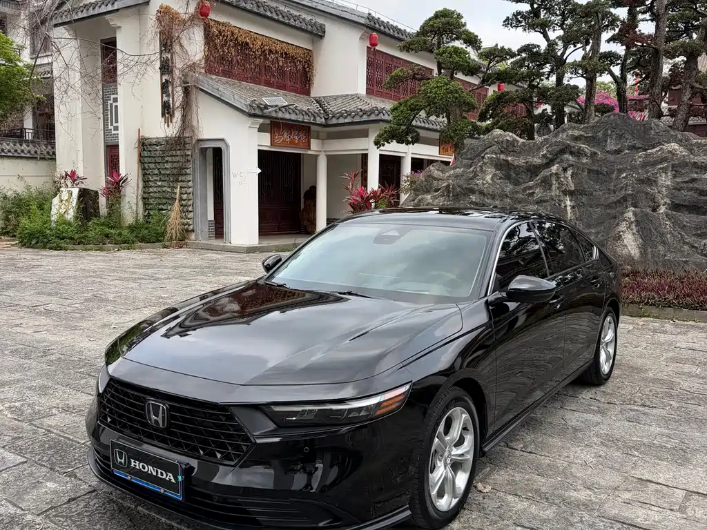 Honda Accord 2023