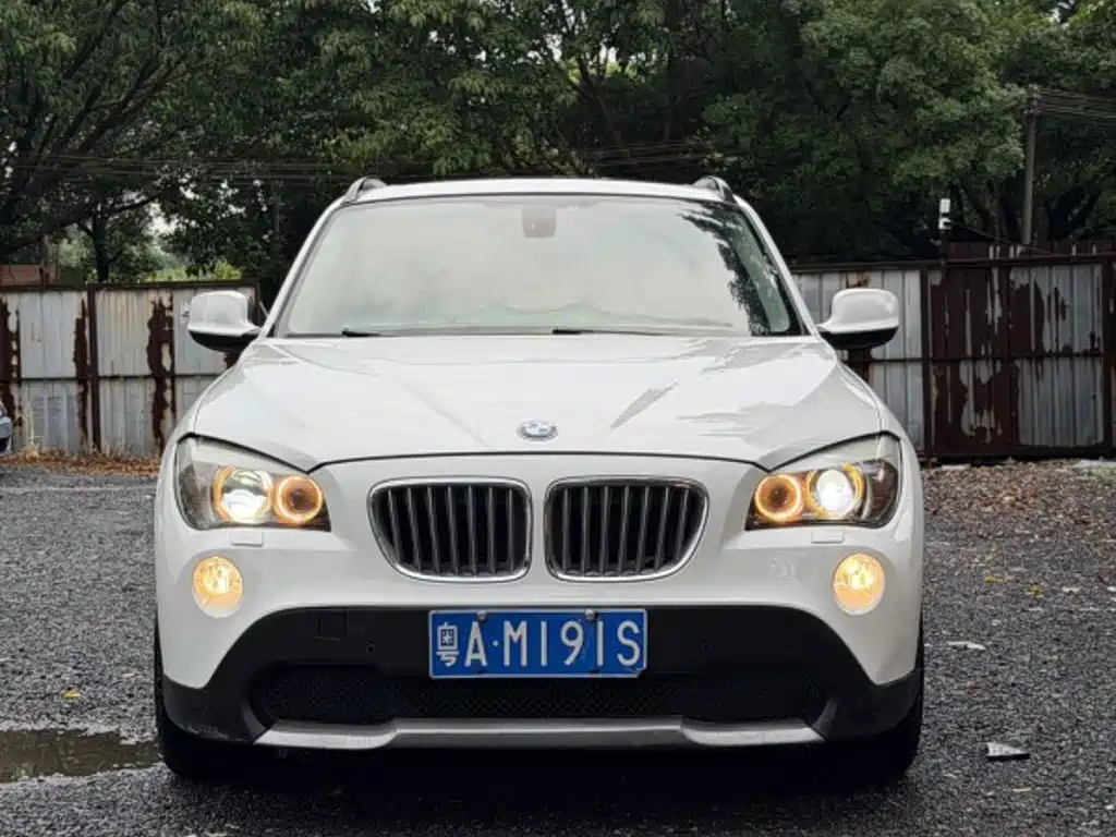 BMW X1 (Import) — миниатюра 8