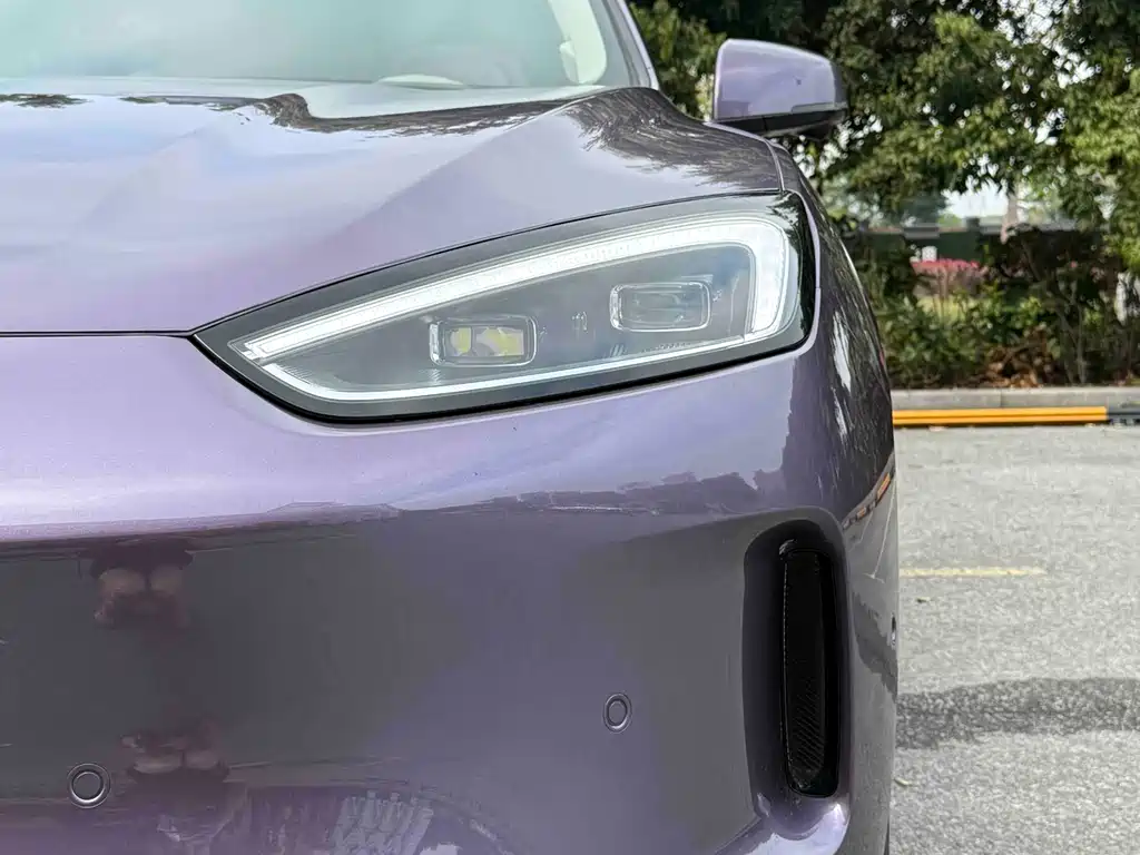 AITO ASK THE WORLD M5