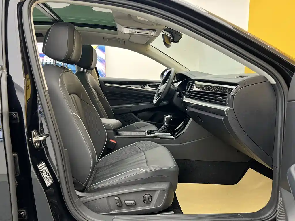 Volkswagen Passat — миниатюра 18