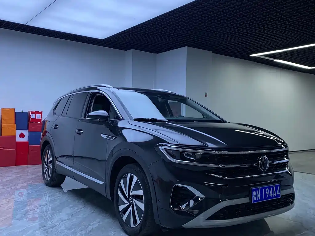 Volkswagen Viloran 2021 380TSI Luxury Pro