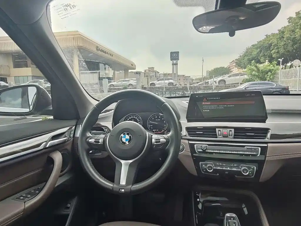 BMW X1 — миниатюра 10