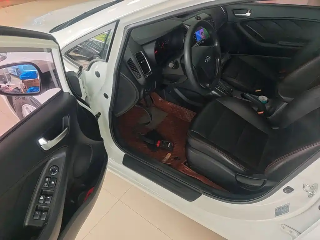 Kia K3S — миниатюра 16