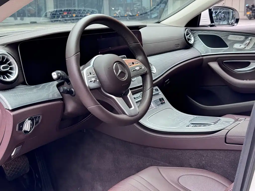 Mercedes-Benz CLS — миниатюра 8