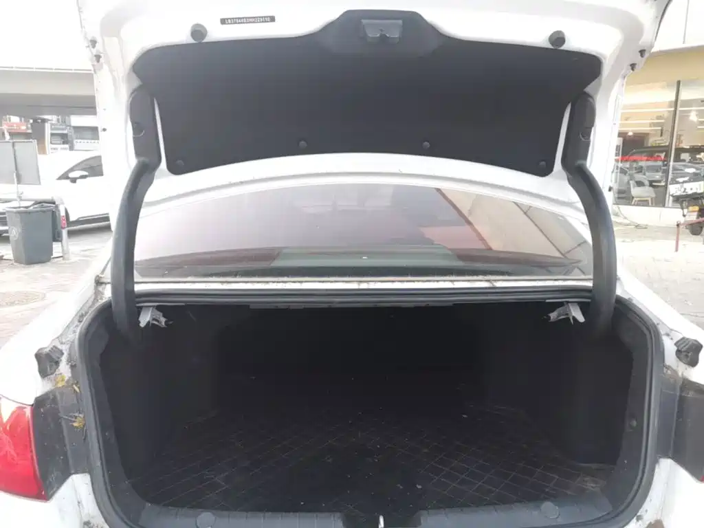 Geely Emgrand GL — миниатюра 22