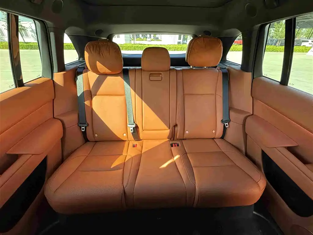 Li Auto Li L7 — миниатюра 12