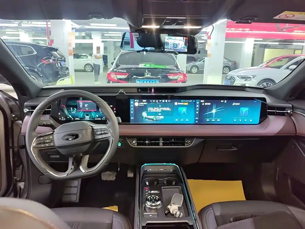 Ford Mondeo — миниатюра 10