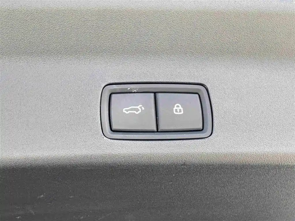Li Auto Li L9 — миниатюра 25
