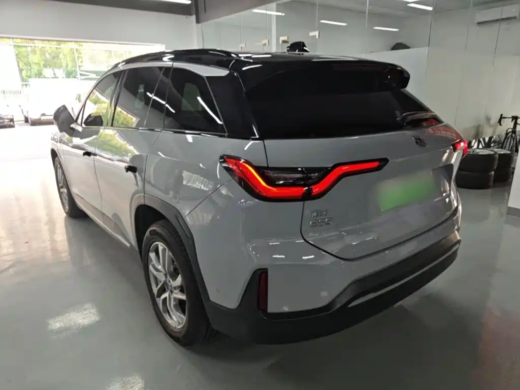 NIO ES6 — миниатюра 5
