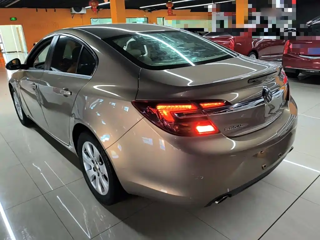 Buick Regal — миниатюра 5