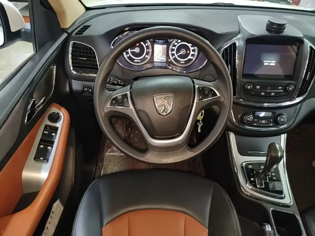 Baojun 560 — миниатюра 11