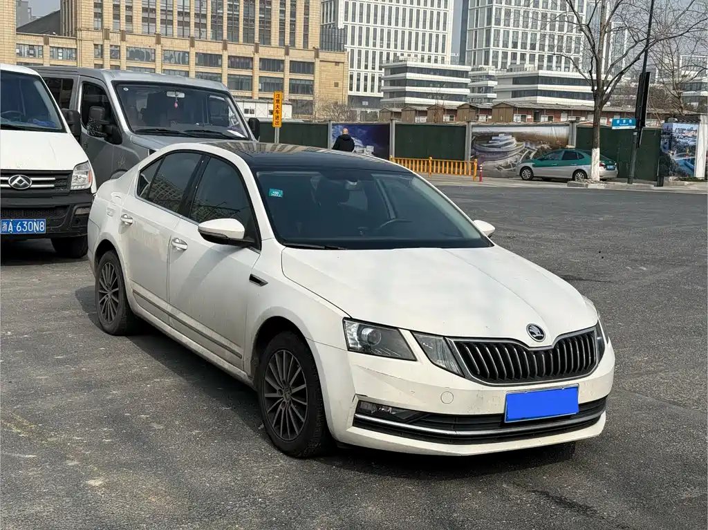 SKODA OCTAVIA
