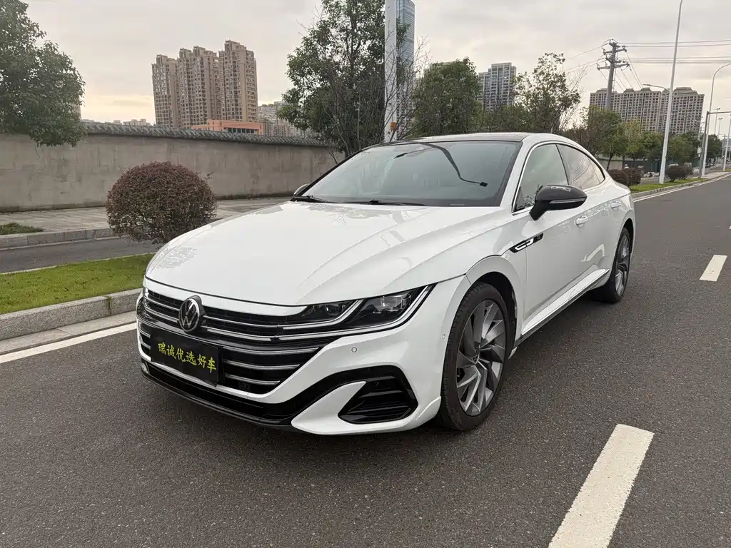 Volkswagen FAW - Passat CC
