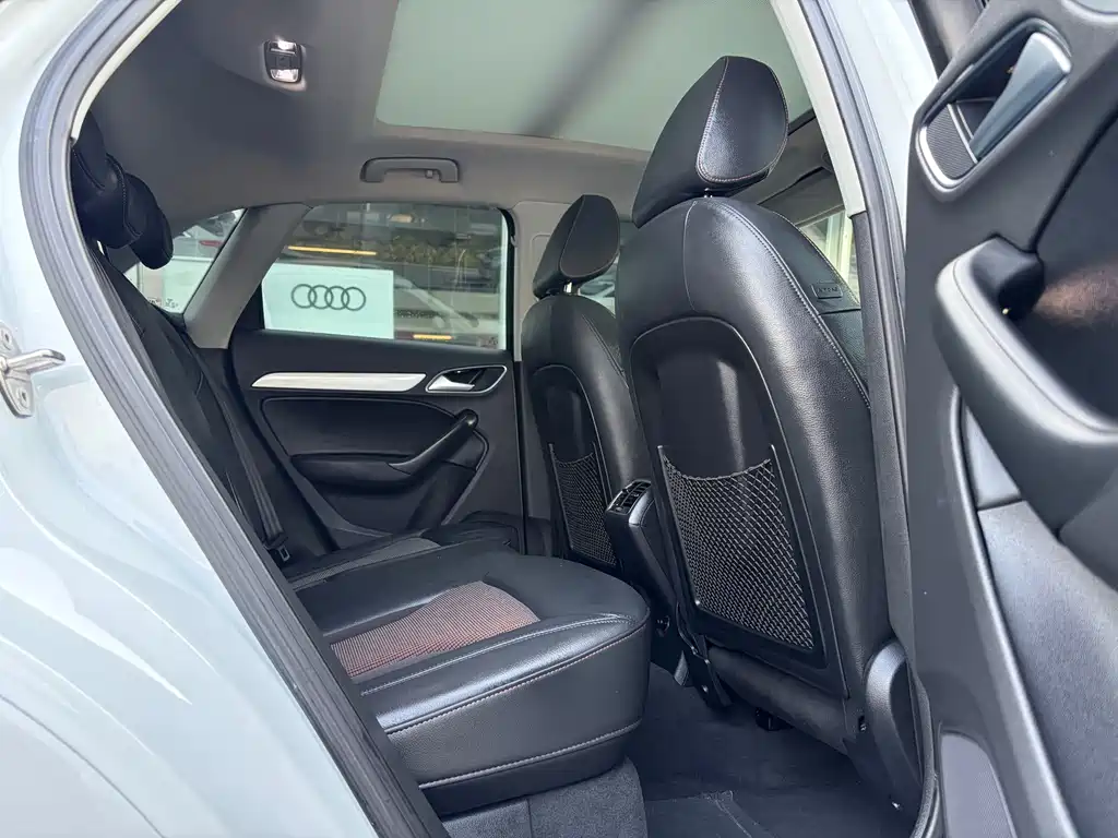 Audi Q3 — миниатюра 11