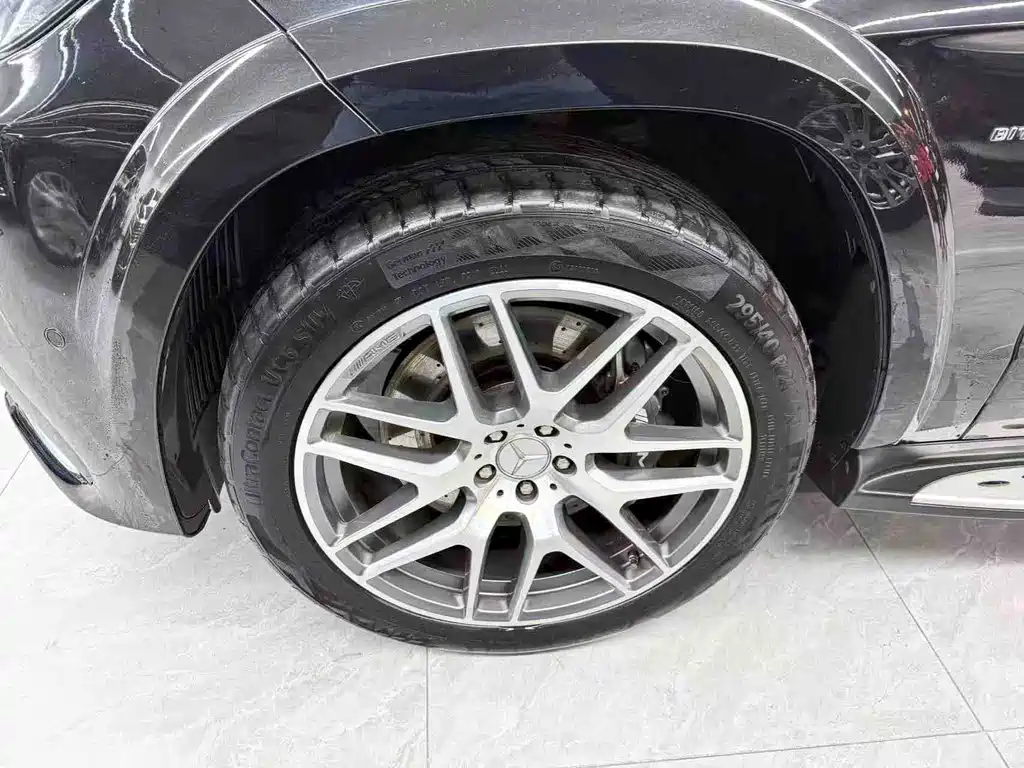 Mercedes-Benz GLS AMG — миниатюра 22
