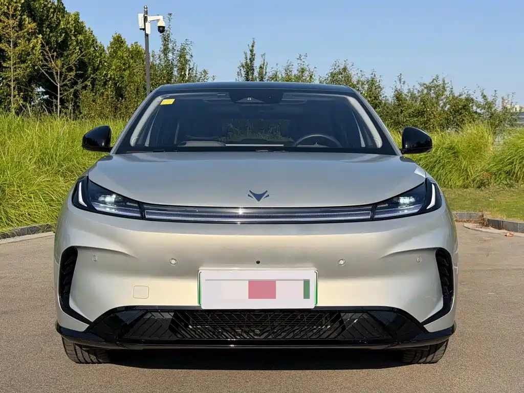 ARCFOX Beta T1 — миниатюра 7