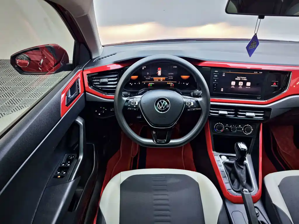 Volkswagen Polo — миниатюра 11