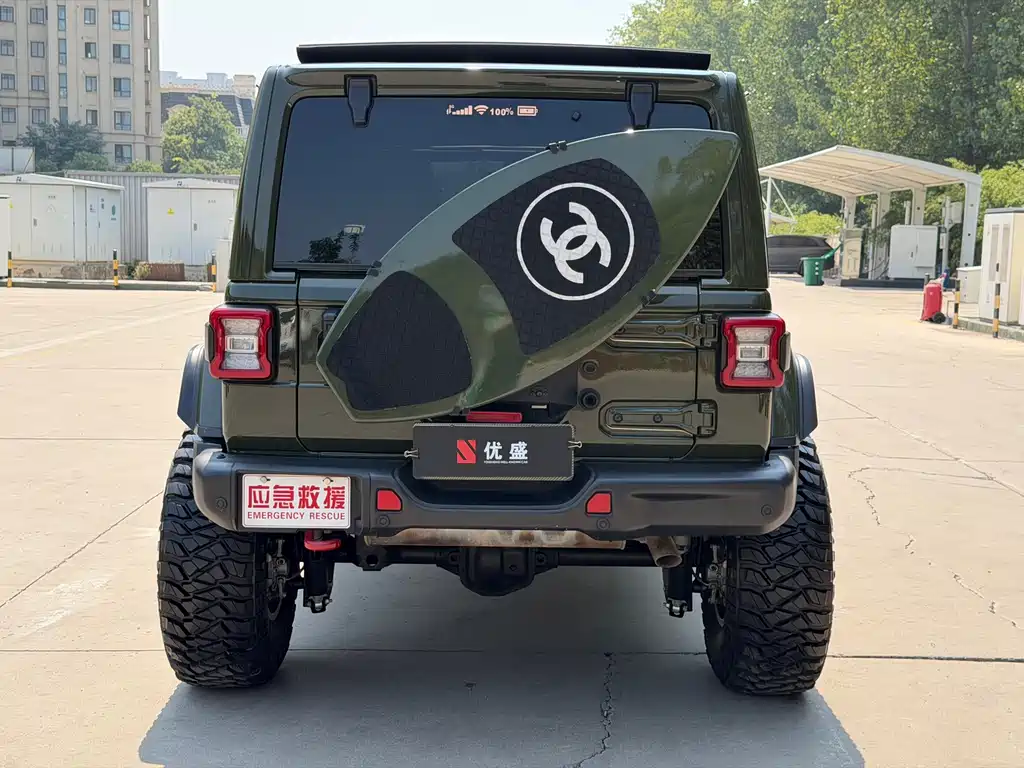 Jeep Wrangler — миниатюра 7