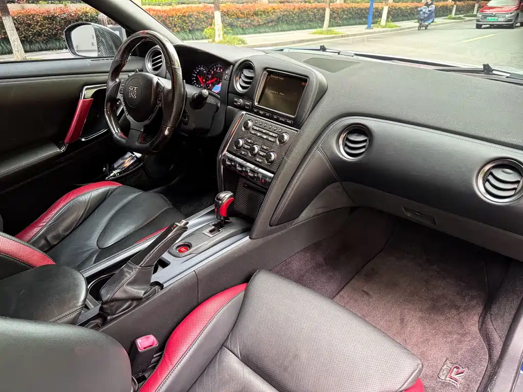 Nissan GT-R 2012 3.8T Premium Edition
