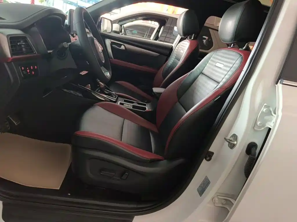 Kia Sportage — миниатюра 15