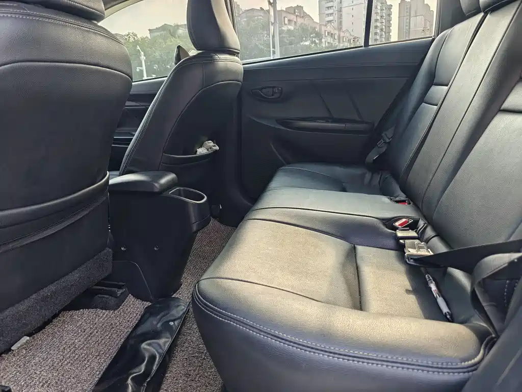 TOYOTA YARIS L ZHIXUAN