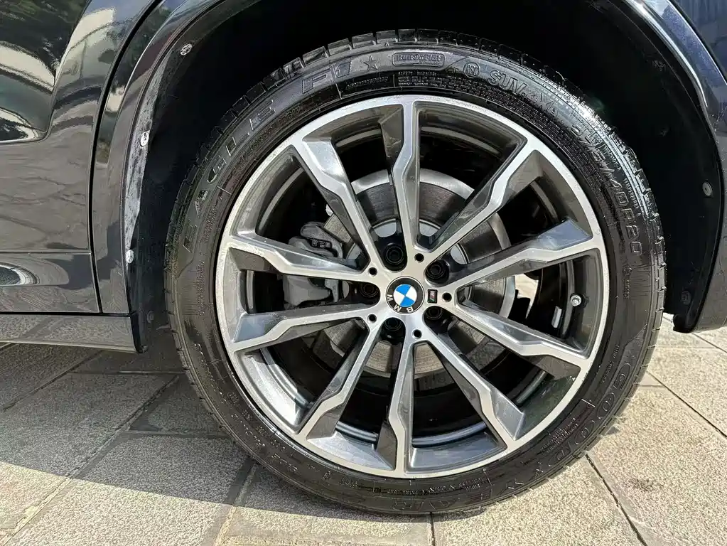 BMW X3 — миниатюра 28